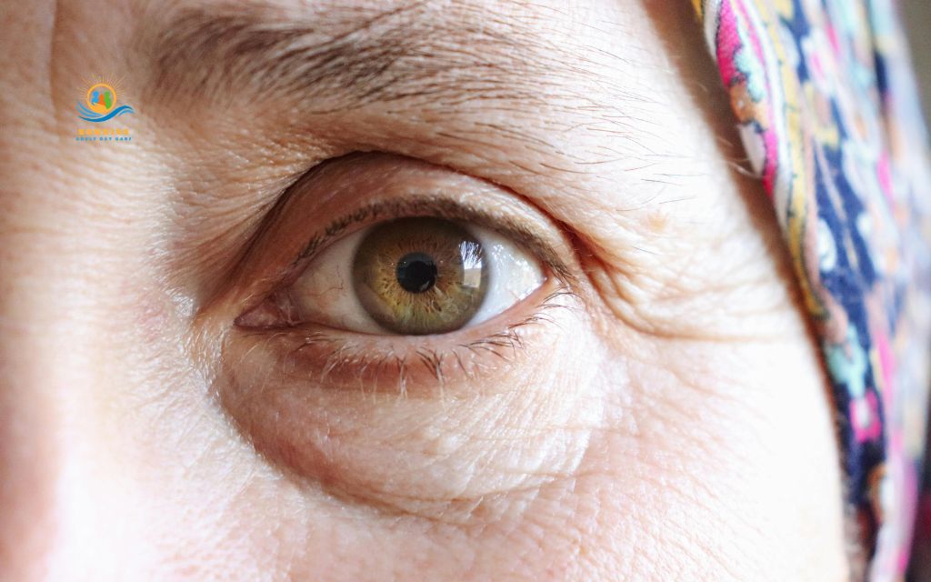 Can your eyes grow after 60?