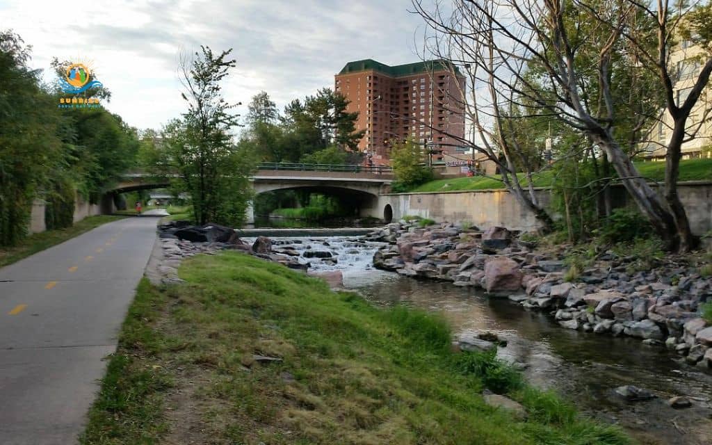 hiking for seniors: Cherry Creek Trail