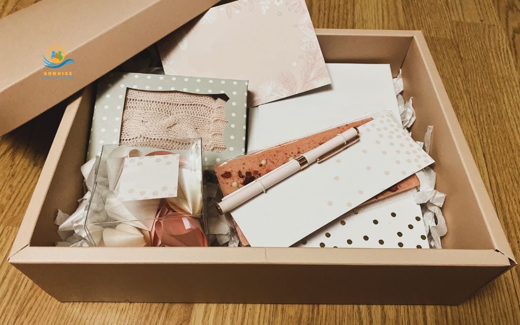 spring crafts for seniors: Memory boxes