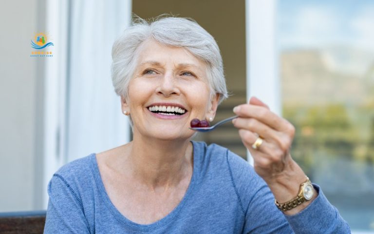 Old people snacks: What seniors should actually be eating between meals
