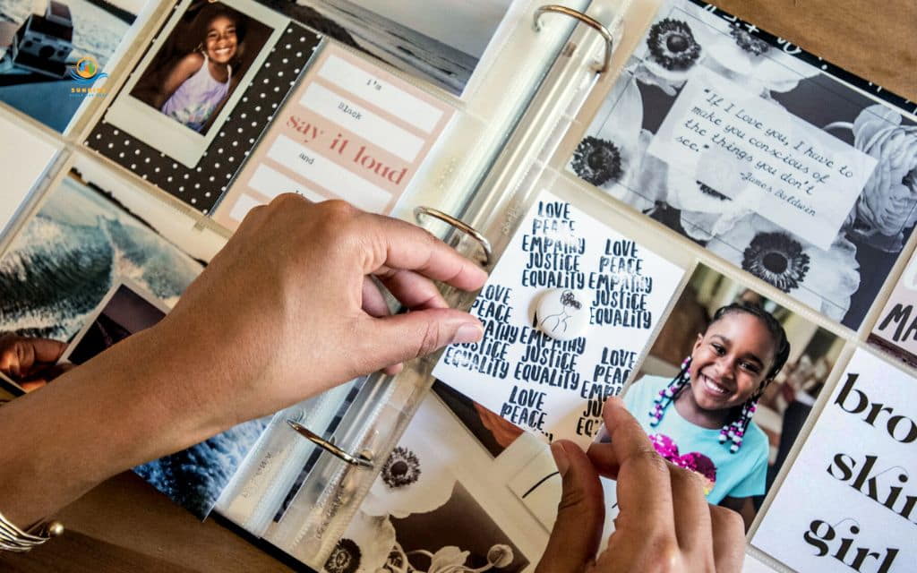 craft activities for seniors: Photo scrapbooking