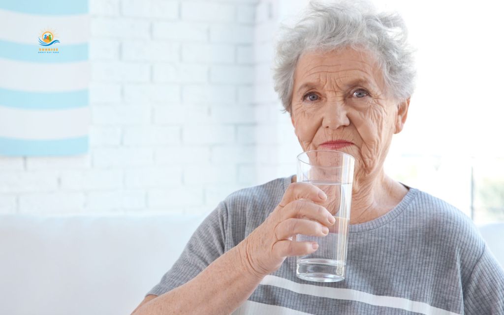 symptoms of dehydration in elderly